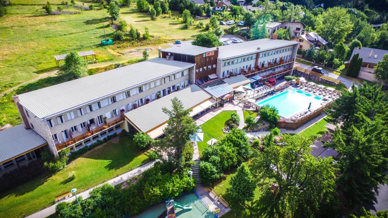 Village Vacances Passion Les 4 Saisons Resort & Spa サン・シャフレ エクステリア 写真